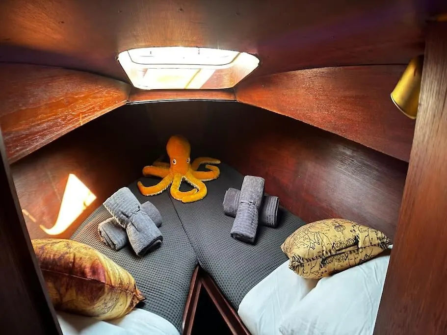 The Captains Locker - 30Ft Yacht San Miguel de Abona
