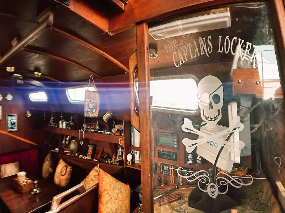 The Captains Locker - 30Ft Yacht San Miguel de Abona